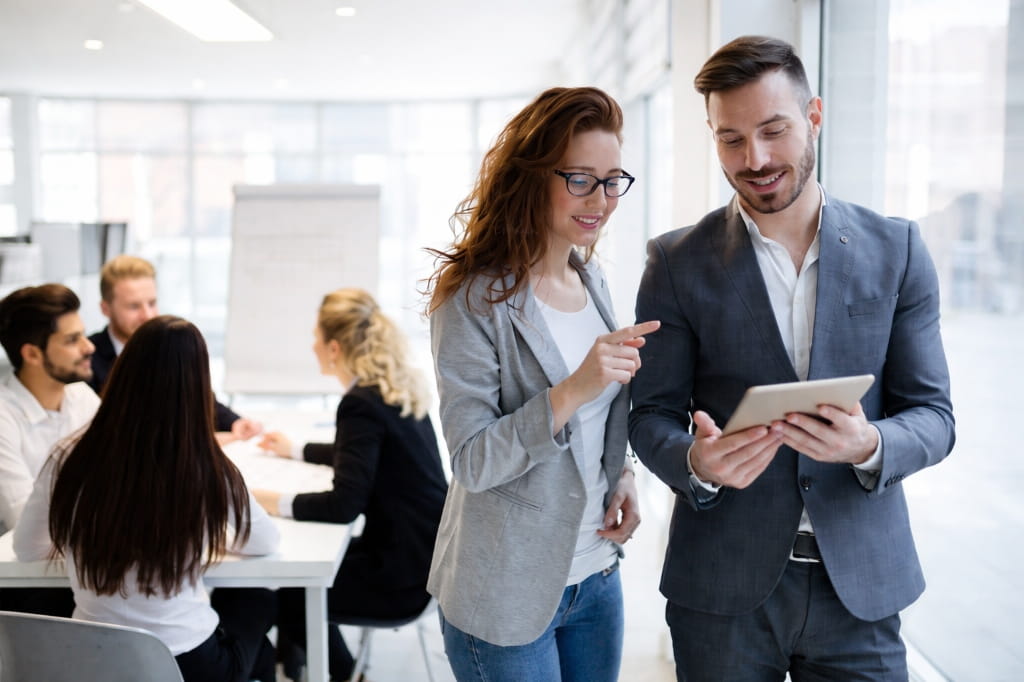 About HexaCube Consultants